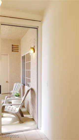 Photo #4: 2684288 Listing 