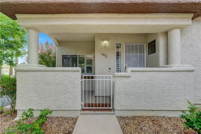 MLS: 2684335 Condo For Sale