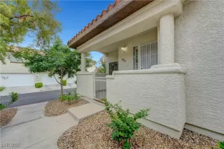 Photo #3: 2684335 Listing 