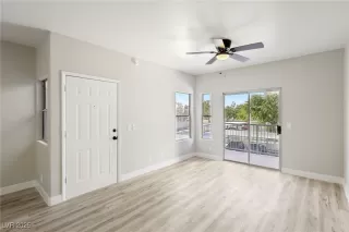 Photo #2: 2684408 Listing 