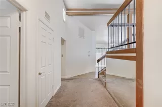 Photo #3: 2684429 Listing 