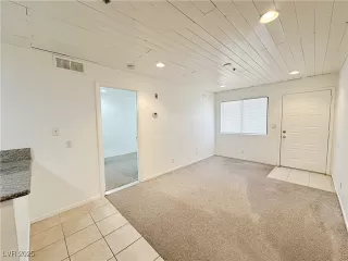 Photo #2: 2684433 Listing 