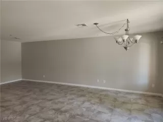 Photo #4: 2684434 Listing 