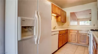 Photo #2: 2684497 Listing