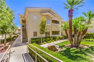 Photo #1: 2684512 Listing 