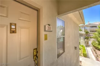 Photo #3: 2684512 Listing 