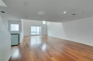 Photo #3: 2684526 Listing 