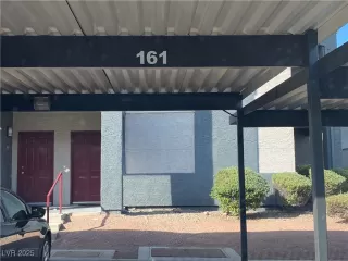 Photo #3: 2684538 Listing 