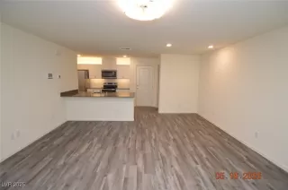 Photo #3: 2684570 Listing 