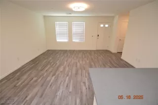 Photo #4: 2684570 Listing 