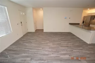 Photo #5: 2684570 Listing 