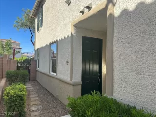 Photo #1: 2684586 Listing 