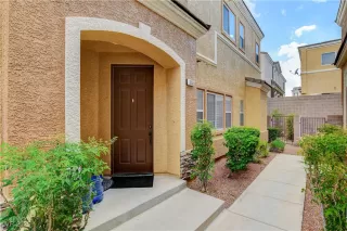 Photo #1: 2684603 Listing