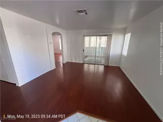 Photo #3: 2684621 Listing 