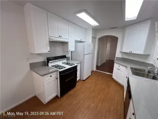 Photo #4: 2684621 Listing 