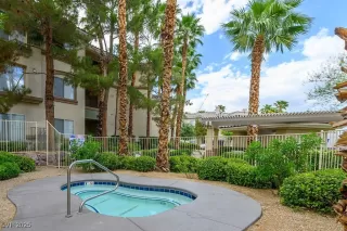 Photo #1: 2684623 Listing 