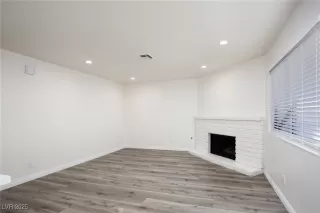 Photo #6: 2684659 Listing 