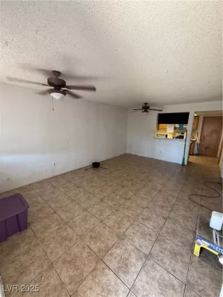 Photo #2: 2684660 Listing 