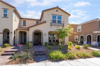 Photo #1: 2684744 Listing 