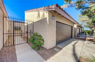 Photo #1: 2684801 Listing