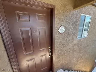 Photo #3: 2684806 Listing 