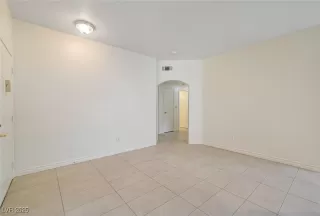 Photo #6: 2684811 Listing 