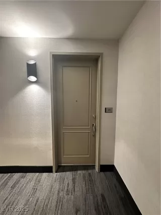 Photo #1: 2684817 Listing 
