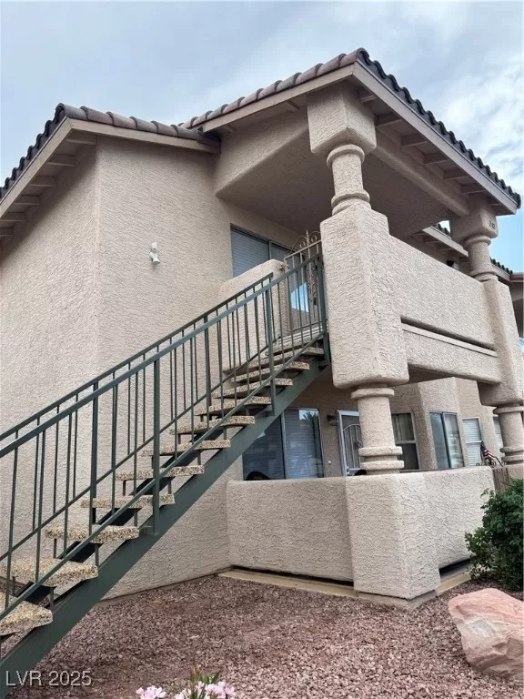 MLS: 2684819 Condo For Sale