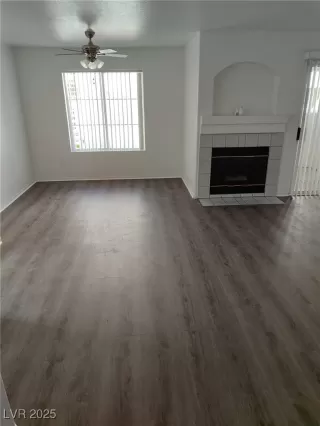 Photo #4: 2684826 Listing 