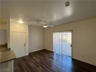 Photo #4: 2684850 Listing 