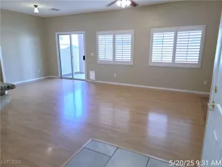 Photo #2: 2684864 Listing 