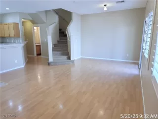 Photo #4: 2684864 Listing 