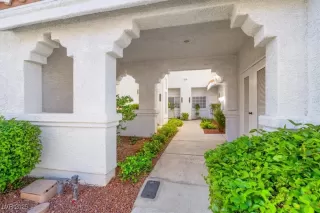 Photo #1: 2684920 Listing 