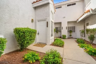 Photo #2: 2684920 Listing 