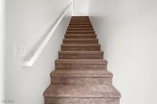 Photo #4: 2684920 Listing 