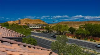 Photo #3: 2684944 Listing 