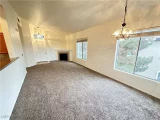 Photo #6: 2684957 Listing 