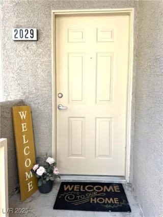 Photo #5: 2684986 Listing 