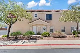 Photo #3: 2685006 Listing 