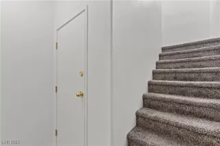 Photo #5: 2685006 Listing 