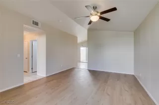 Photo #2: 2685008 Listing 