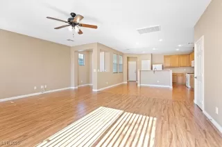 Photo #1: 2685020 Listing 