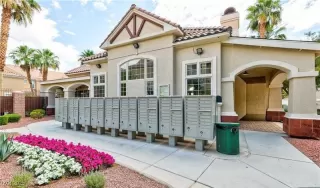 Photo #4: 2685040 Listing