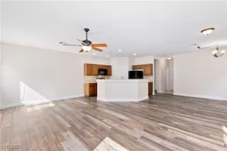 Photo #1: 2685054 Listing 