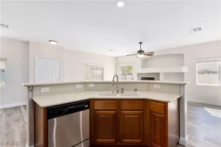 Photo #6: 2685054 Listing 