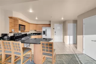 Photo #3: 2685065 Listing 