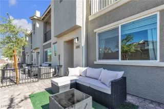 Photo #1: 2685148 Listing 