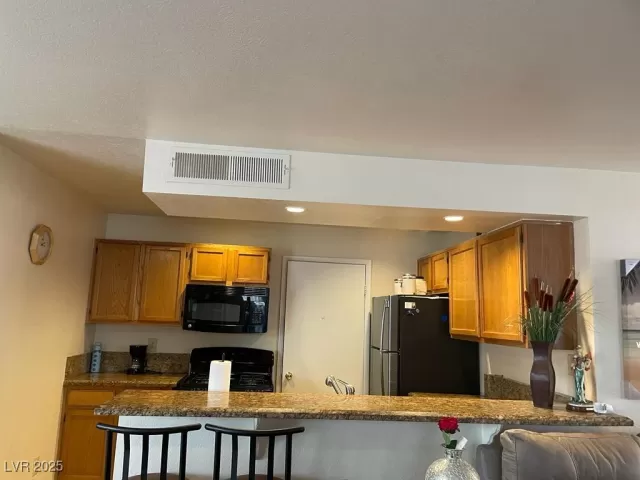 MLS: 2685160 Condo For Sale