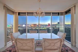 Photo #5: 2685168 Listing