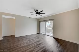 Photo #2: 2685235 Listing